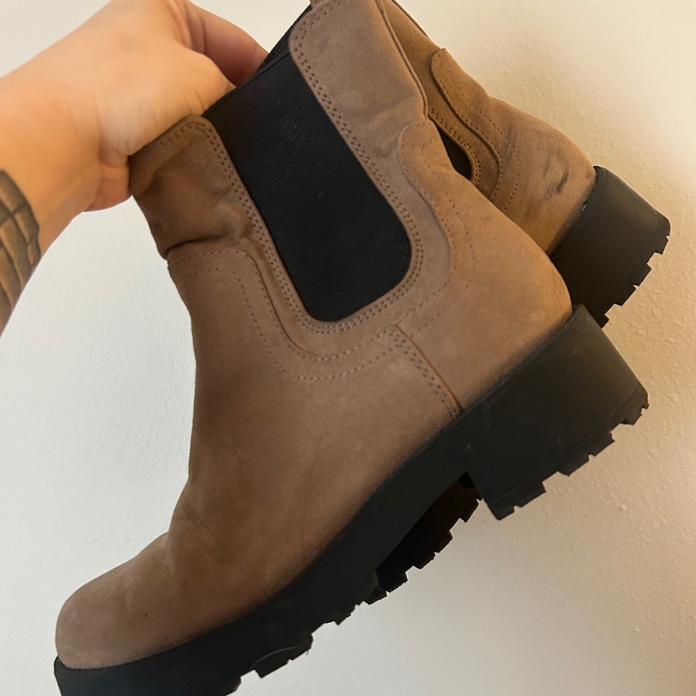 Light Brown Chelsea Boot